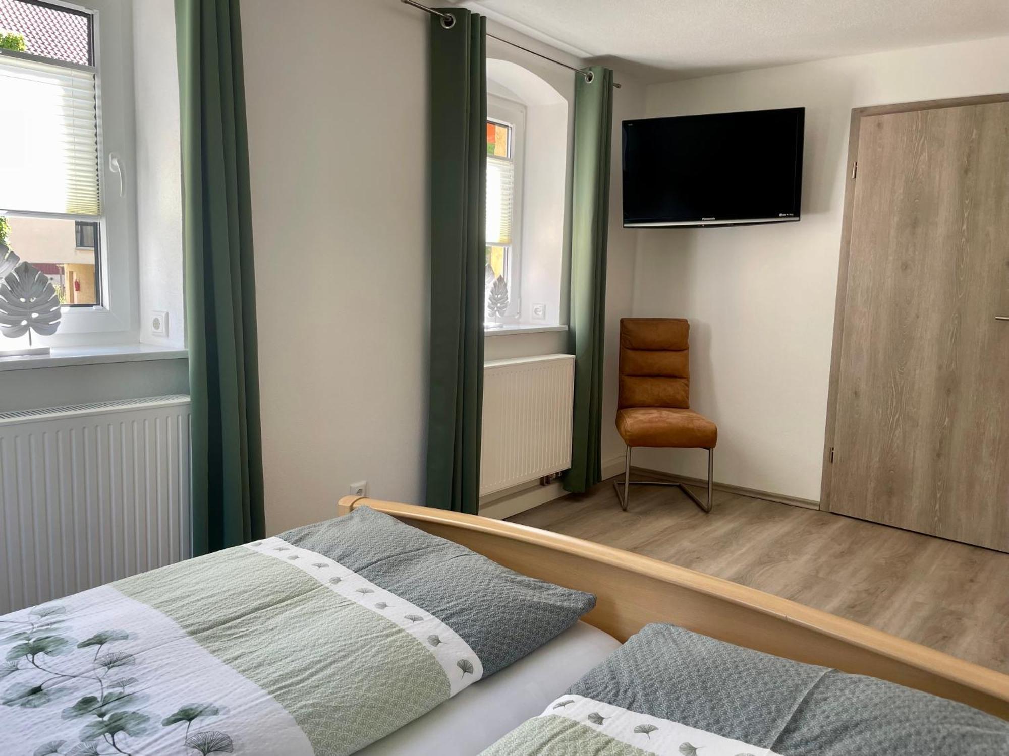 קורורט גוריש Ferienwohnung "Am Kirchsteig" מראה חיצוני תמונה